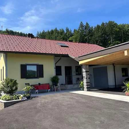Gaestehaus Lumesberger * Grein